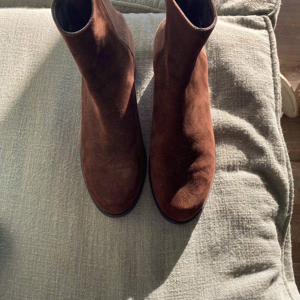 SW booties never been worn